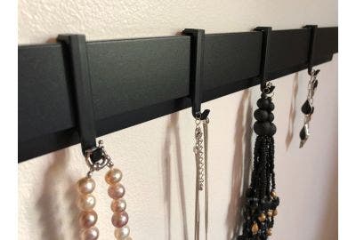 How To Organize Necklaces