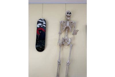 How to Setup Indoor Halloween Decor Without Damaging Your Walls