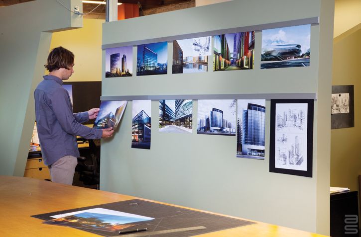 Casso Display Rail
