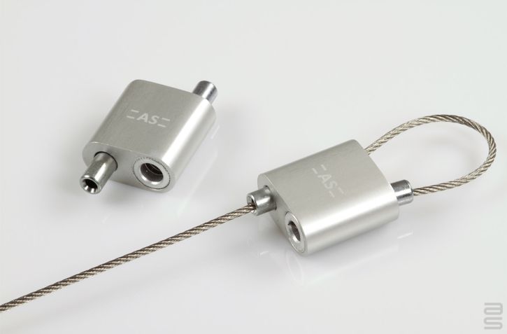 Loop Hanger