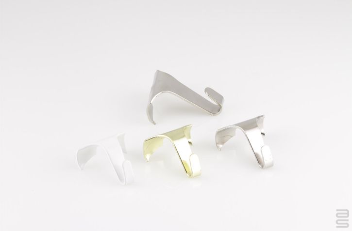 Picture Molding Hanger