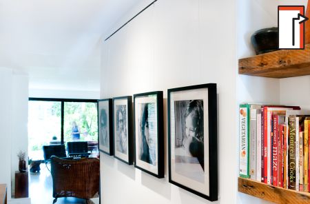 Système d’accrochage invisible pour tableaux
