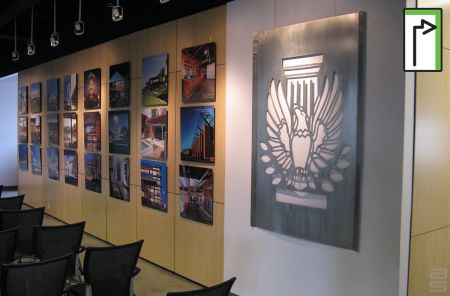 Hanging Display System avoids damage in exhibit