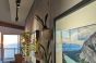 Hanging Pictures on Concrete Walls – Seamless & Drill-Free Solutions