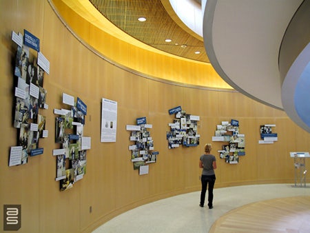 Contempo® System on a Curved Wall Contempo®
