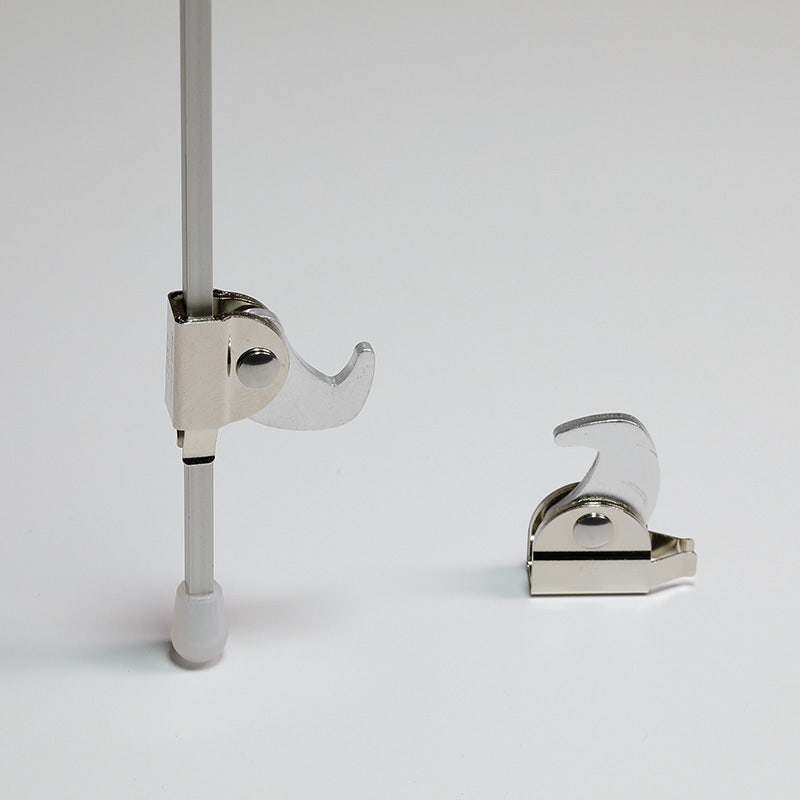 Strongest Hooks for Your Heavy Wall Hangings AS Hanging