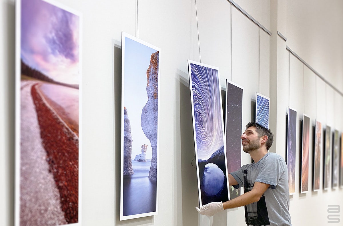 Wall Mounted Picture Hanging Kits